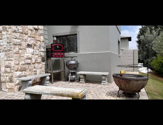 3 BEDROOM HOUSE FOR SALE IN HARTENBOS LANDGOED